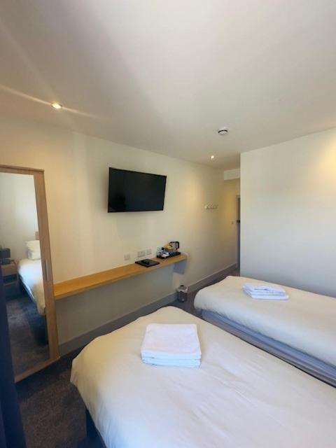 The White Lion Hotel ماتشينليث المظهر الخارجي الصورة